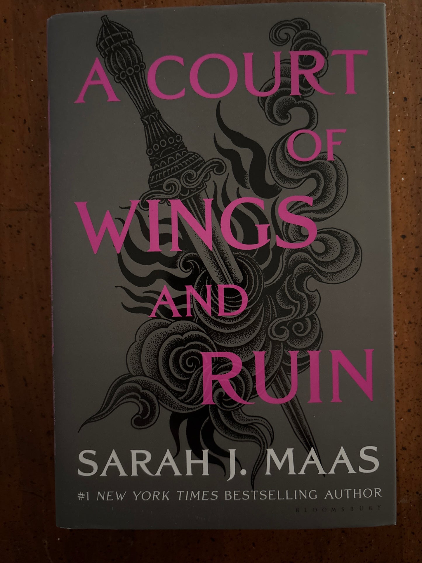 A Court of Wings and Ruin Spacial Edition by Sarah J. Maas
