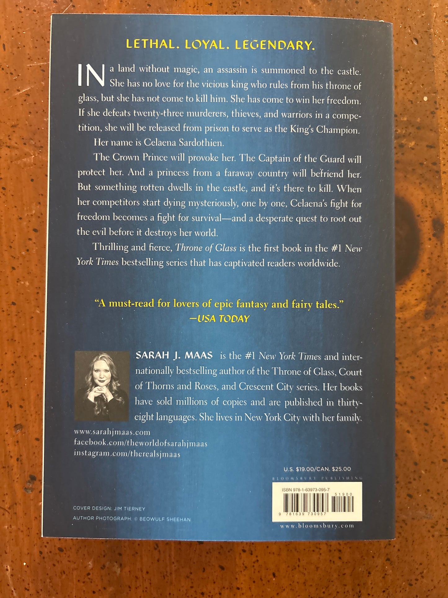 Throne of Glass by Sarah J. Maas
