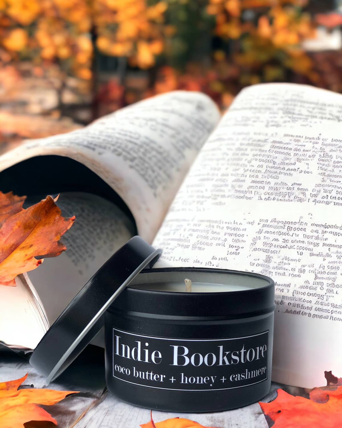 Fly Paper Products - Indie Bookstore 4oz Candle - Coco Butter + Honey + Cashmere