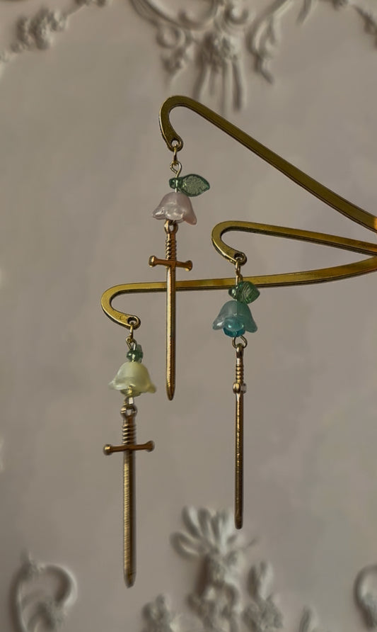 BookHook Charm  SWORD by Beyond the Laurels