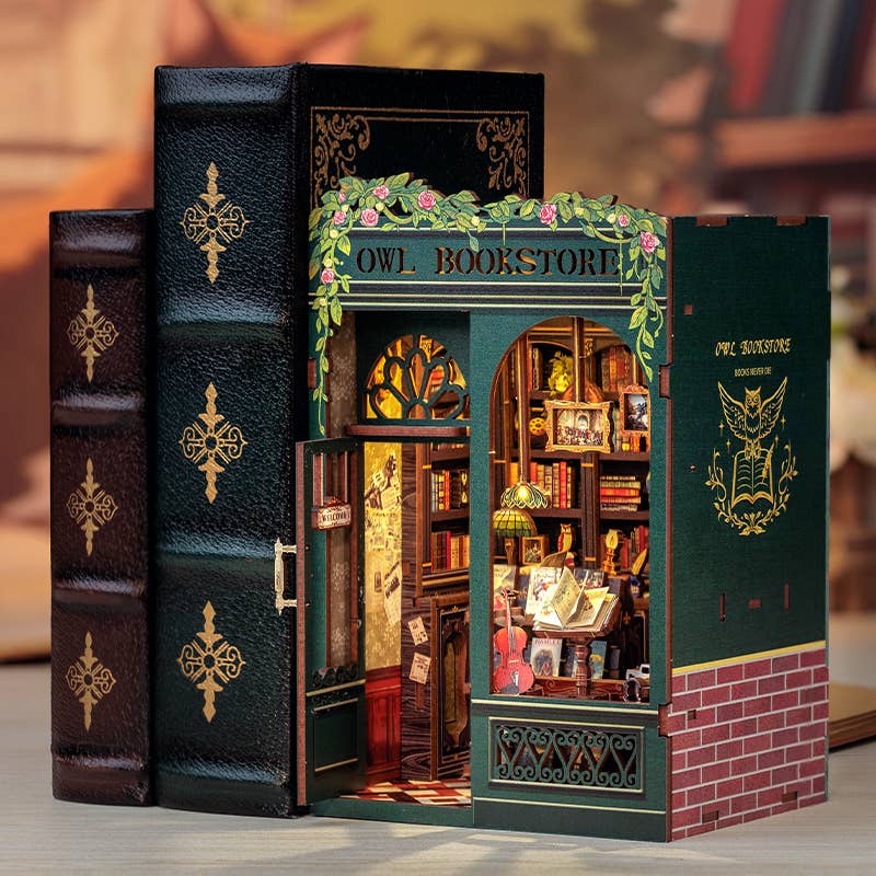 Hands Craft - DIY Book Nook Kit: Owl Bookstore