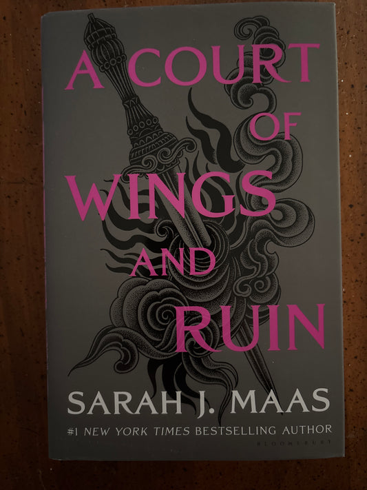 A Court of Wings and Ruin Spacial Edition by Sarah J. Maas