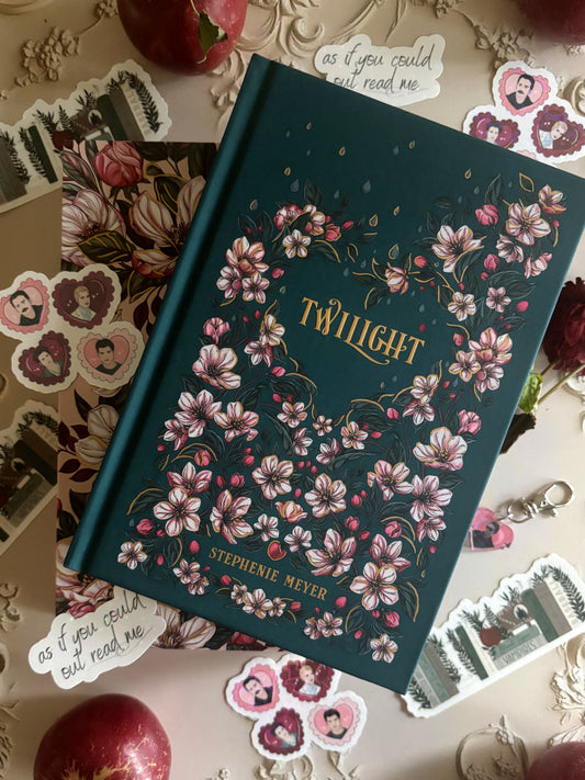 Twilight: Deluxe Collector's Edition by Stephenie Meyer
