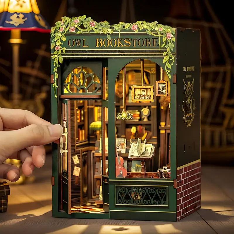 Hands Craft - DIY Book Nook Kit: Owl Bookstore