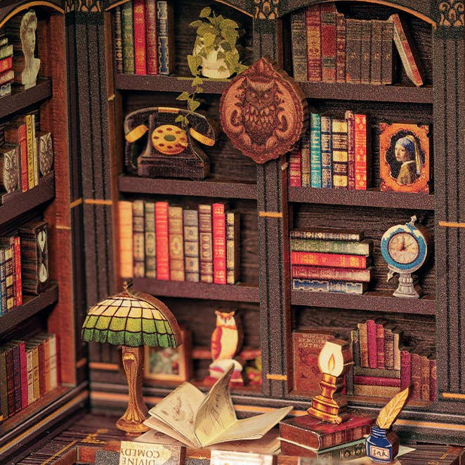 Hands Craft - DIY Book Nook Kit: Owl Bookstore