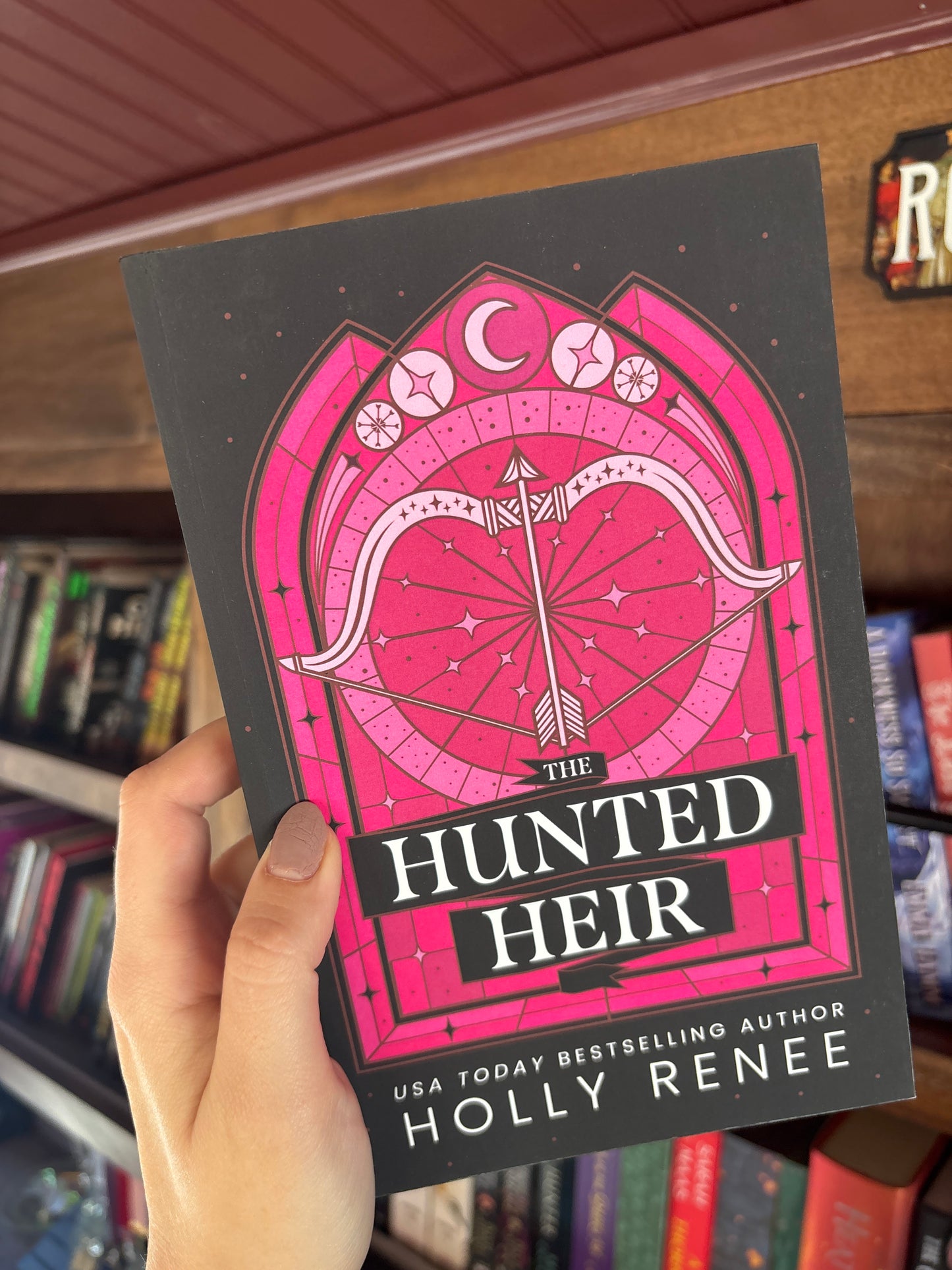 The Hunted Heir by Holly Renee