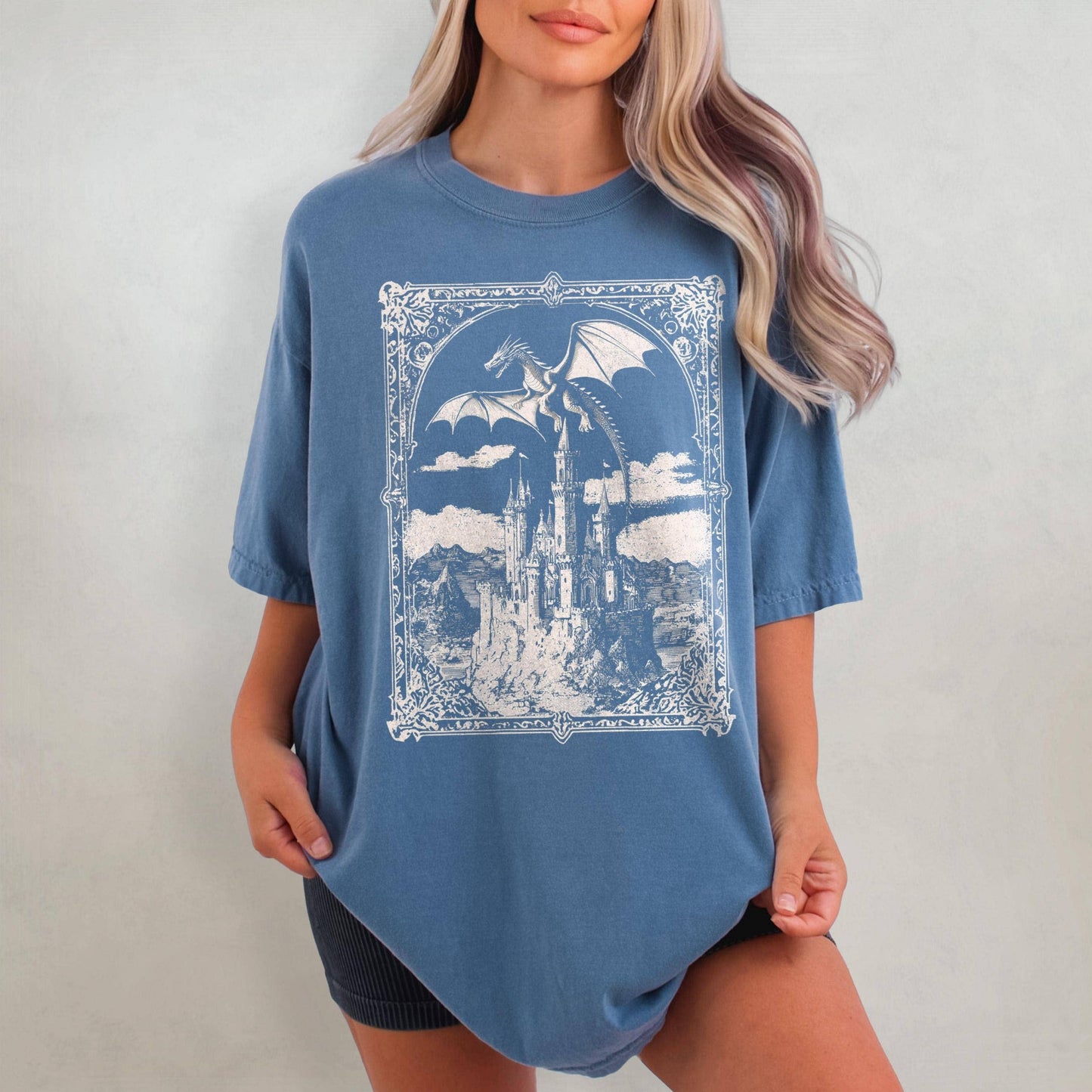 Dragon Lover Vintage Medieval T-Shirt Gift